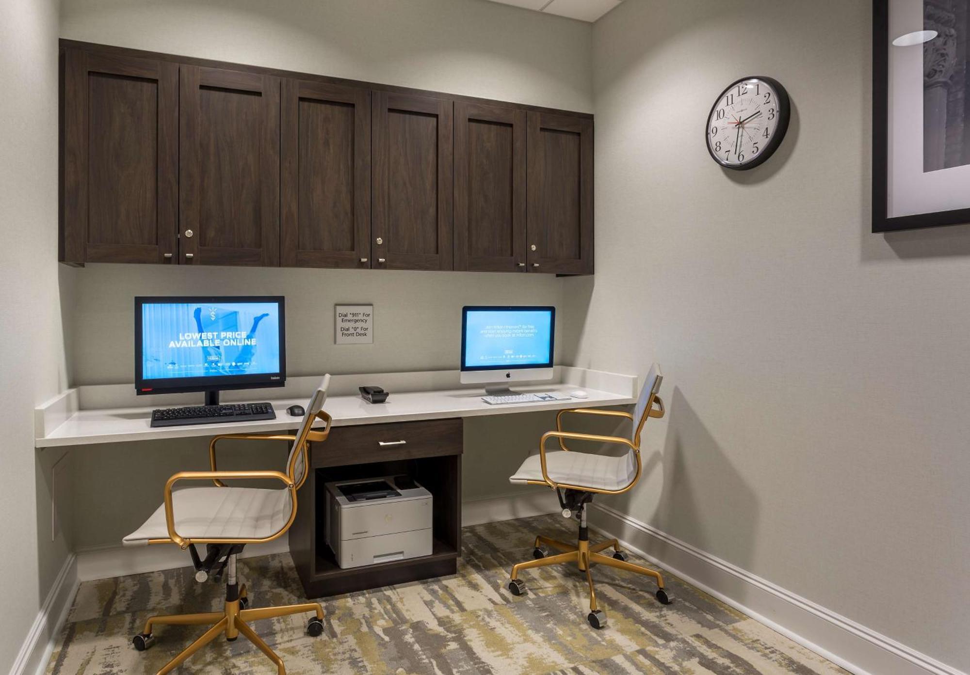 Hampton Inn & Suites Newport/Cincinnati, Ky מראה חיצוני תמונה
