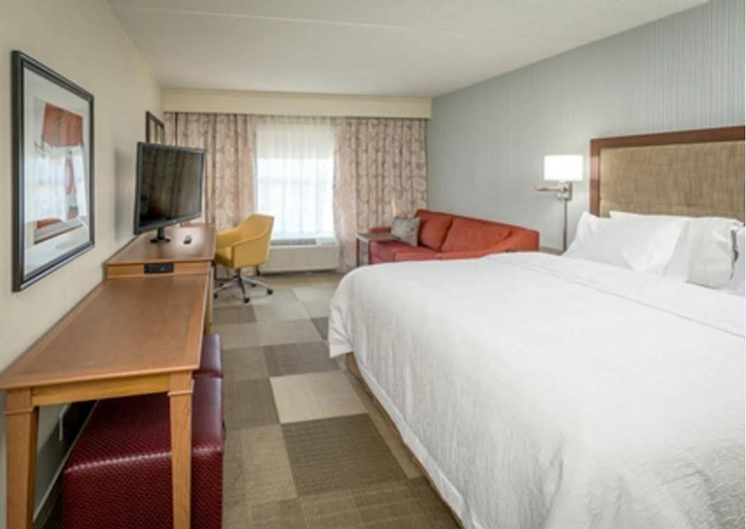 Hampton Inn & Suites Newport/Cincinnati, Ky מראה חיצוני תמונה